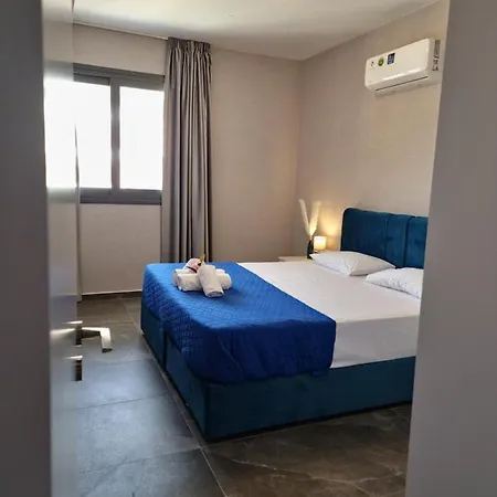 아파트 Carisa Deluxe With Jacuzzi *