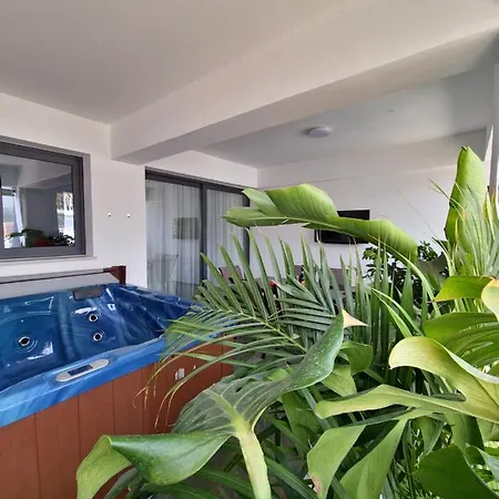 Carisa Deluxe With Jacuzzi 아파트 라르나카