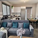 Carisa Deluxe With Jacuzzi Apartman *