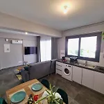 Apartman Carisa Deluxe With Jacuzzi Lárnaka
