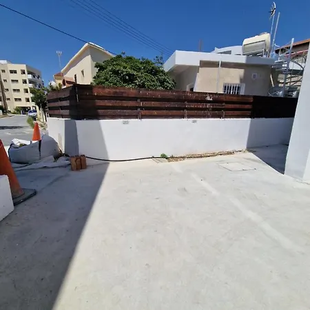 Carisa Deluxe With Jacuzzi Apartamento *