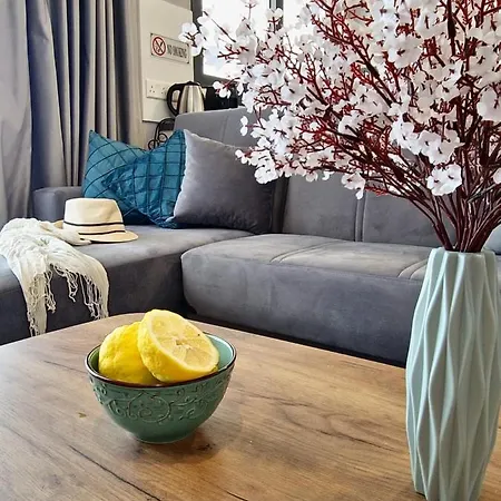 Apartman Carisa Deluxe With Jacuzzi Lárnaka