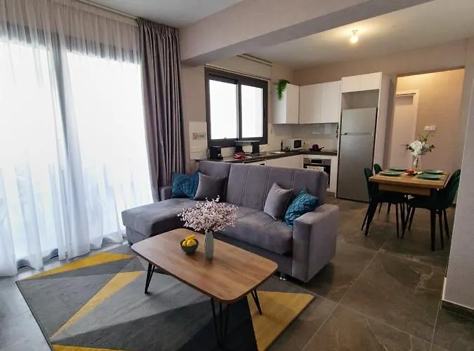 شقة Carisa Deluxe With Jacuzzi *